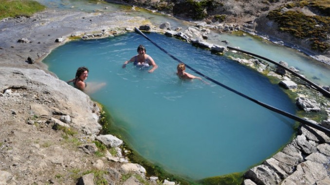 IcelandPool