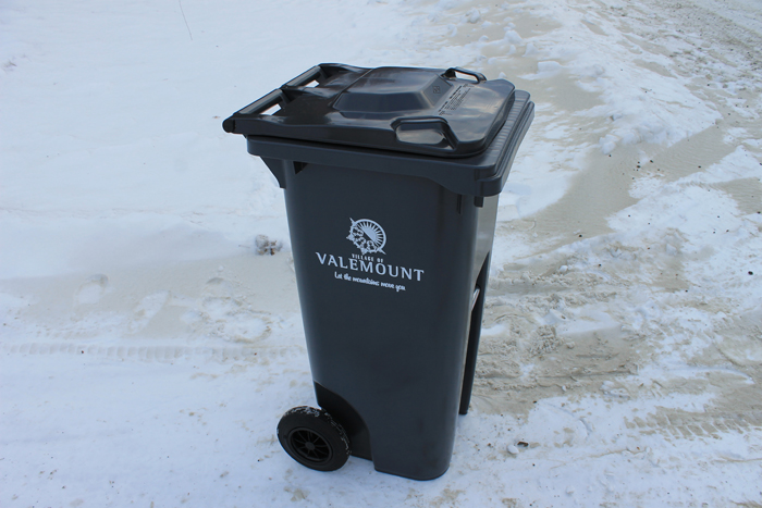 Valemount’s new garbage carts roll out