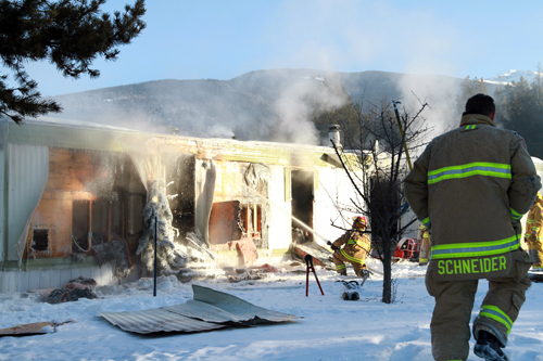Valemount trailer fire claims one life