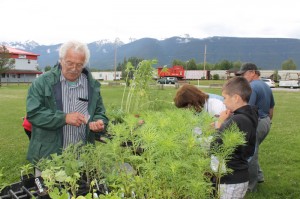 Pete Amyoony at the McBride Farmers Market July 2014