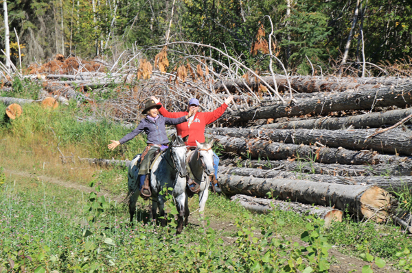 Robson Valley Back Country Horsemen club’s poker ride