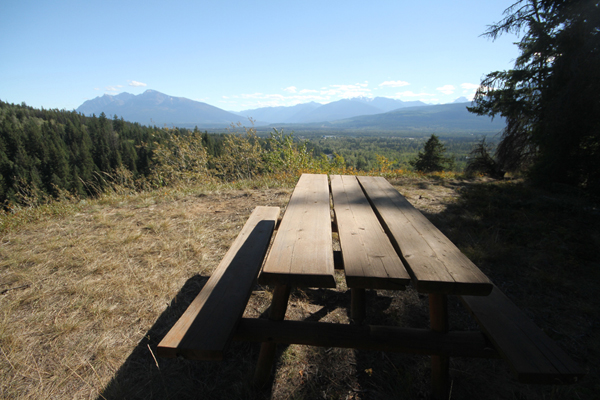 Hiking column: New picnic table at Swift Creek Lookout