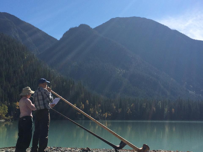 Alpenhorns delight at Kinney Lake