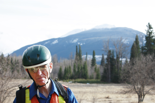 Vern’s 500km hike-and-bike takes a turn