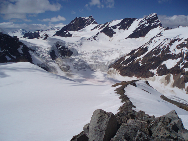 Proposed Valemount ski resort “hard at work” responding to comments