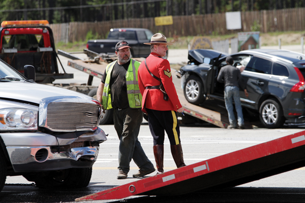 Red Serge traffic accident (4)