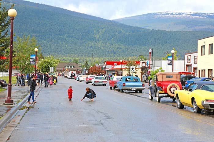 Pioneer Days & high school reunion buzz