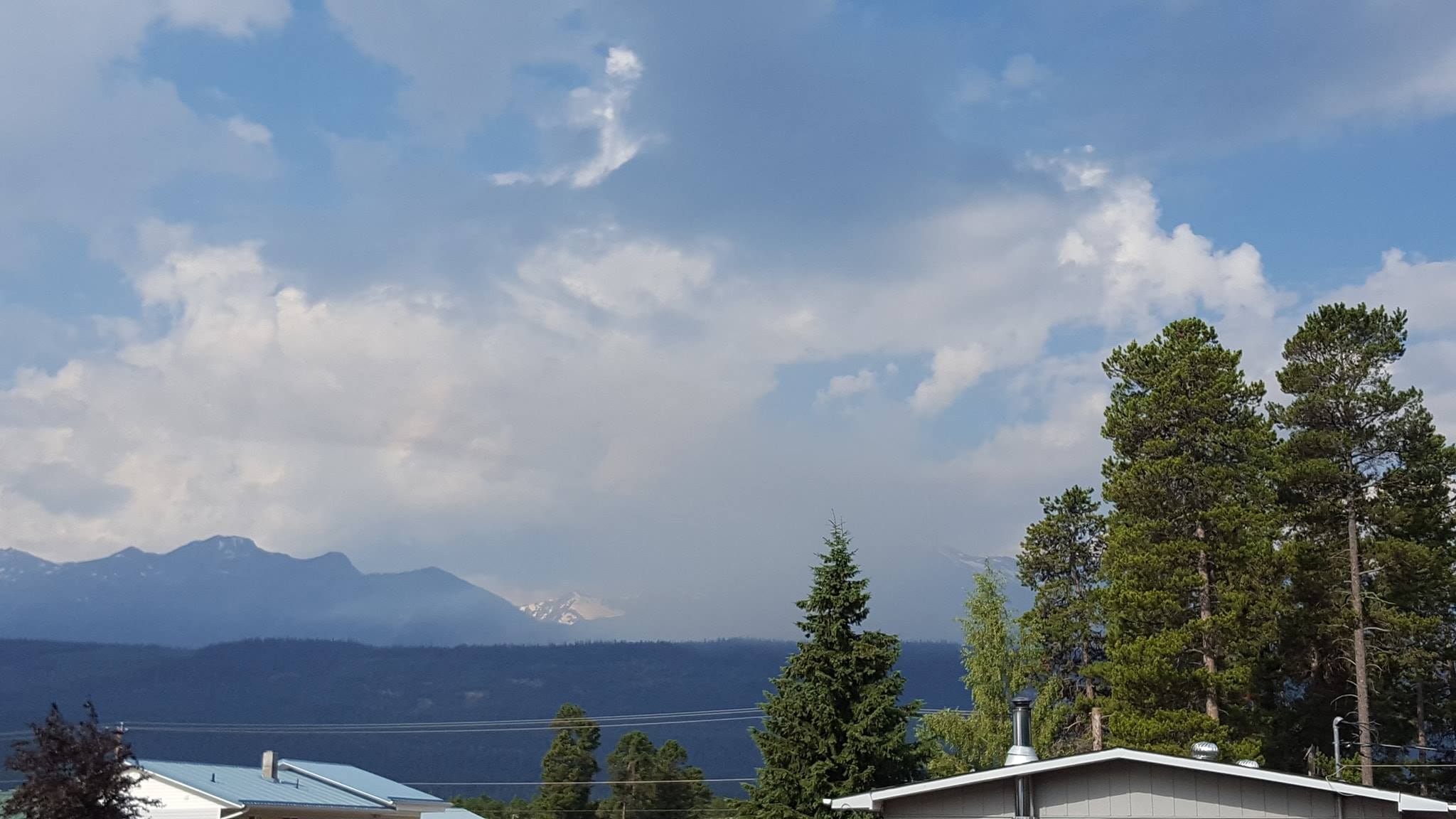 Forecasted rain expected to calm wildfires west of Valemount