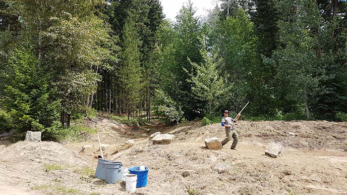 Daddy lines: new green bike trail in Valemount