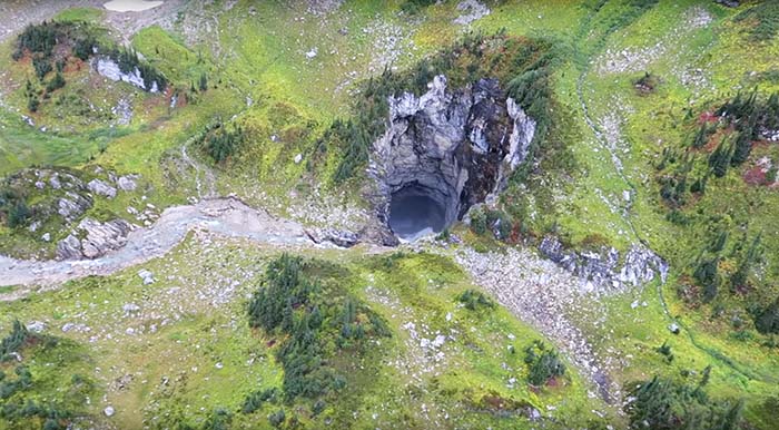 New cave may be largest in Canada