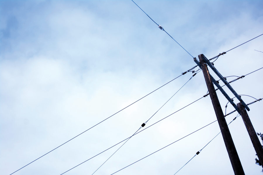 BC Hydro still working to restore power after prolonged outage – unplug devices and conserve water officials say