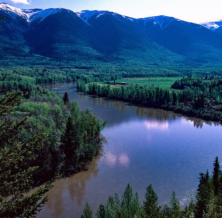 BC couple brings Fraser River to the page