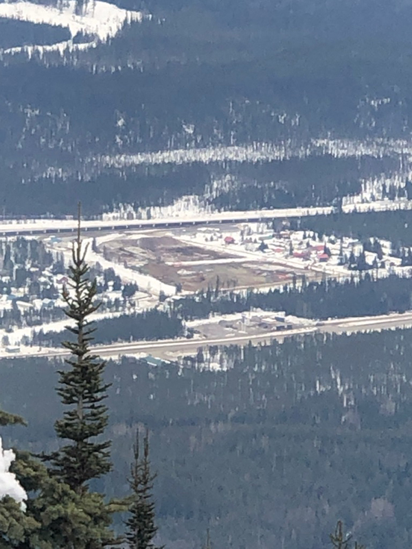Trans Mountain laydown yard irks residents in Blue River