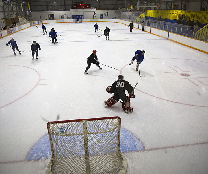 Valemount’s hockey league