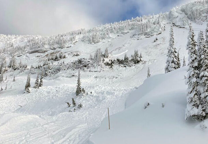 Avalanche Canada issues special avalanche warning