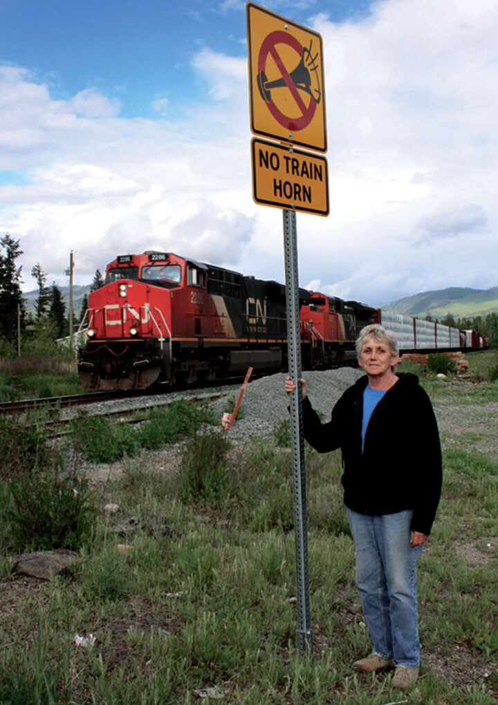 Residents sound off on train whistles